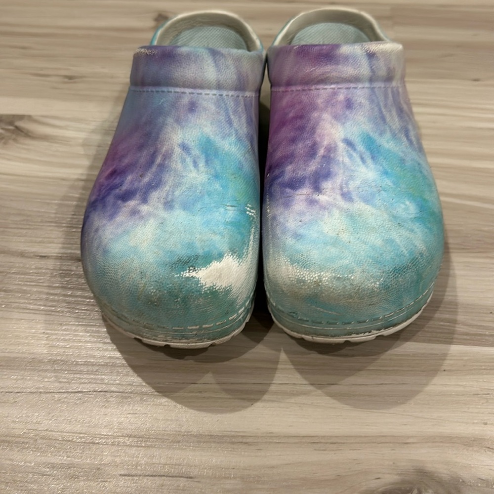 Dansko size 38